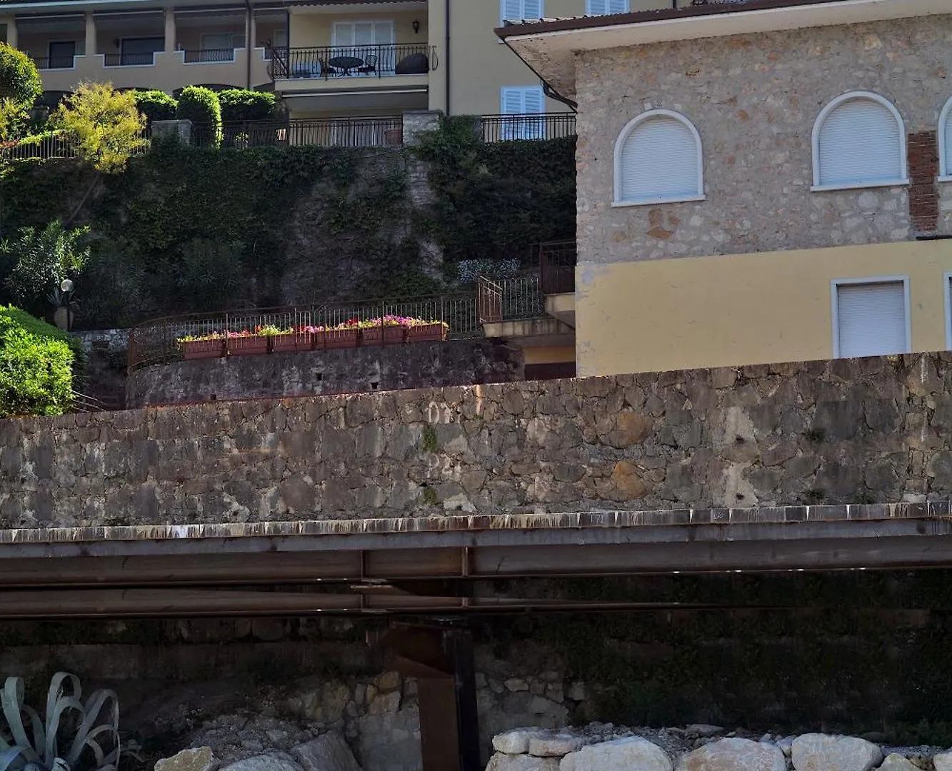 Casa Di Luca Daire Torri Del Benaco